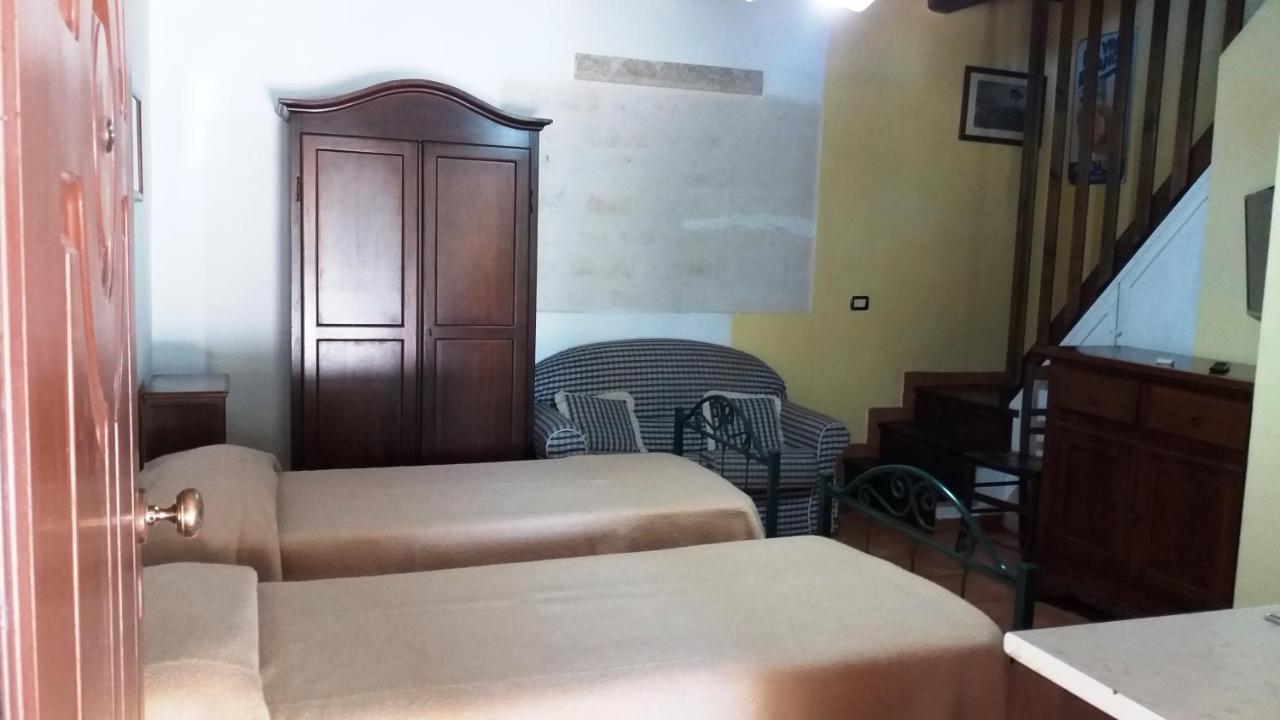 Maisonette,1424290089:JPEG